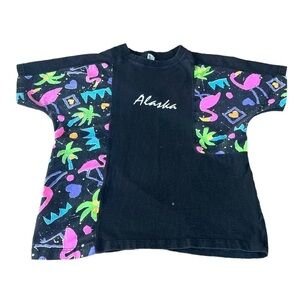 VTG Alaska Relaxed Fit TShirt Flamingo Palm Tree Heart Tropical Neon Vibe XL USA